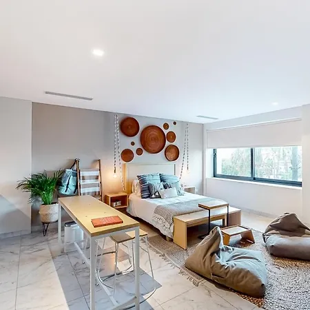 Cs Downtown Loft Csl Hotel